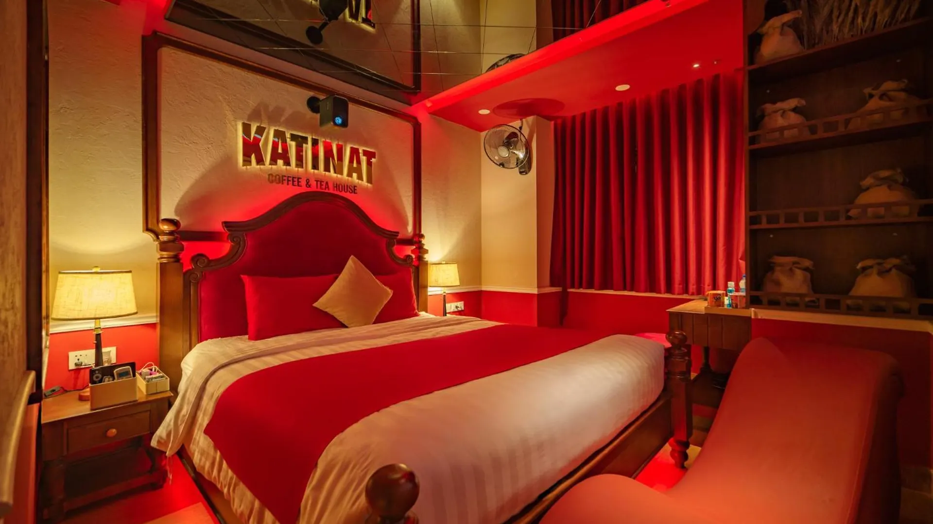 Chiic House Nha Trang Hotel