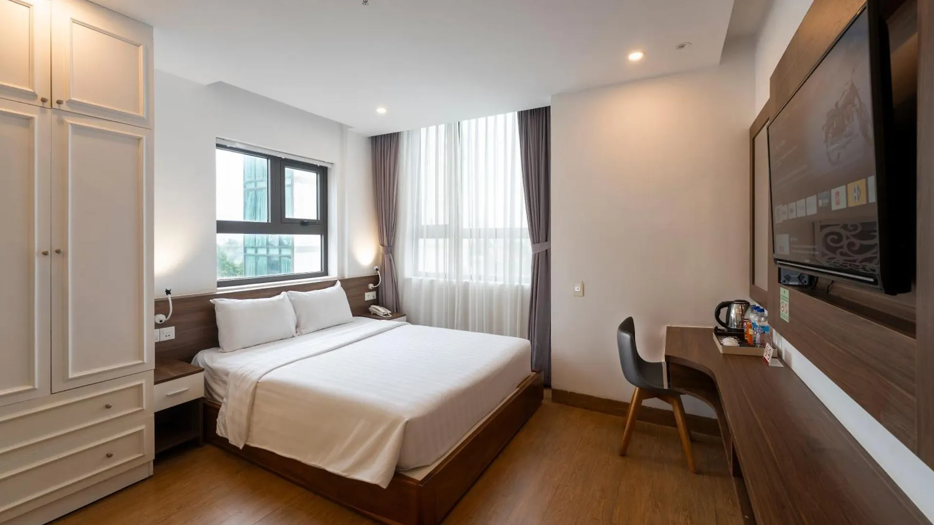 Chiic House Nha Trang Hotel