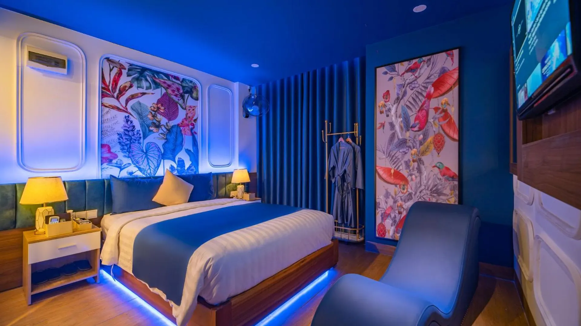 Chiic House Nha Trang Hotel
