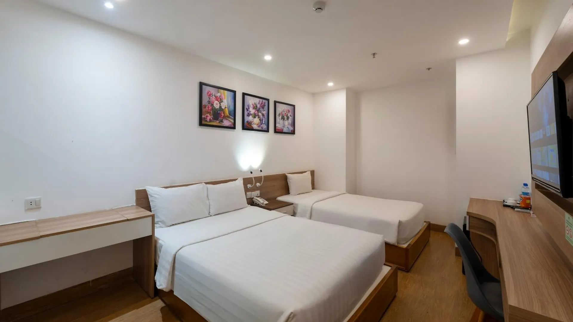Chiic House Nha Trang Hotel